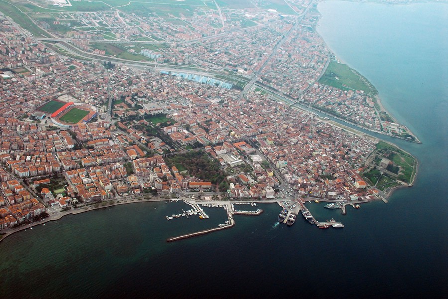 Foto udara kawasan kota Çanakkale, Turki.