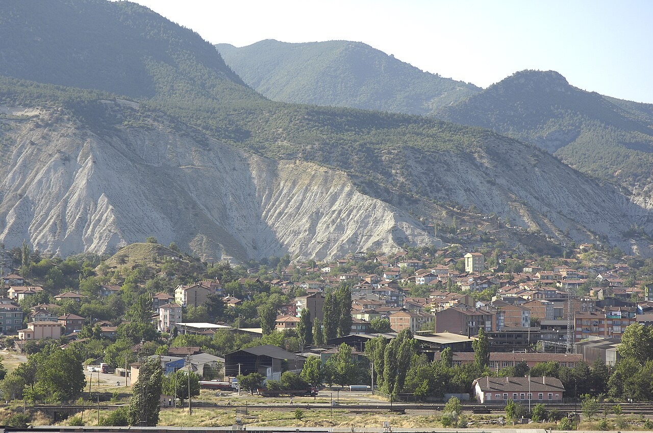 Panorama kota Karabük, Turki.
