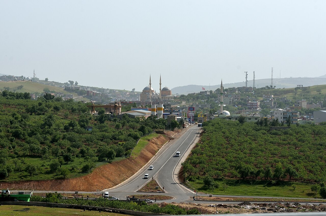 Pemandangan kawasan kota Siirt, Turki.