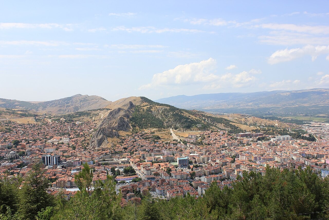 Panorama kota Tokat, Turki.