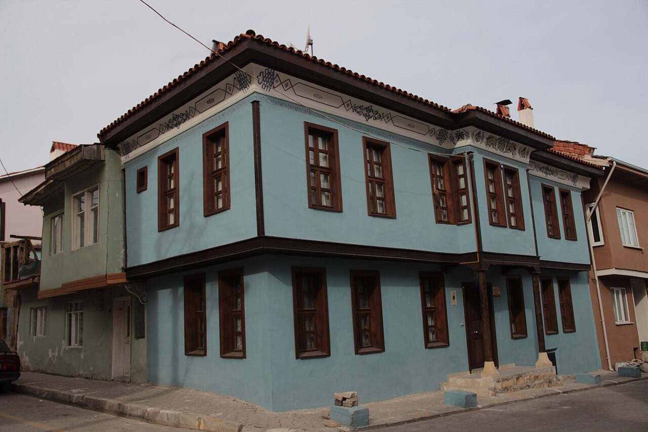Rumah tradisional di Uşak, Turki.